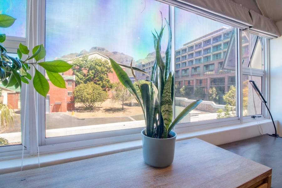 1 Bedroom Property for Sale in Gardens Western Cape